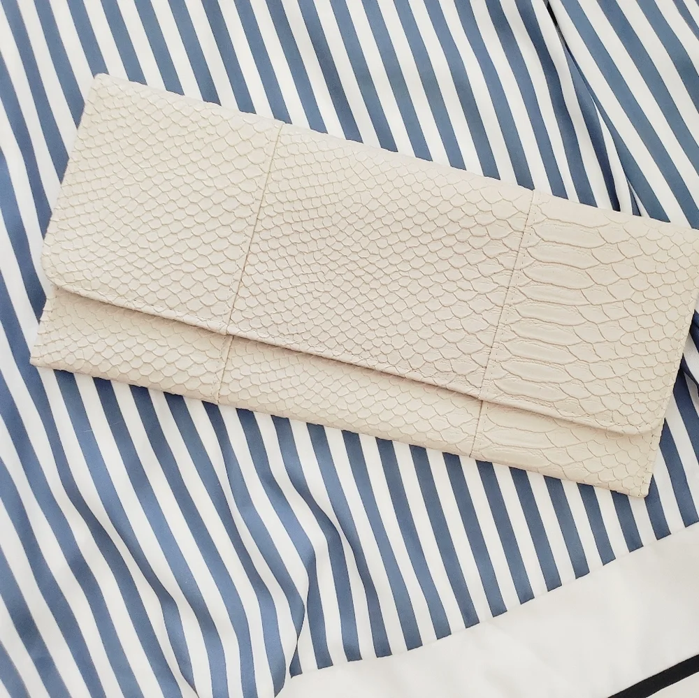 NEW! Boutique Clutch